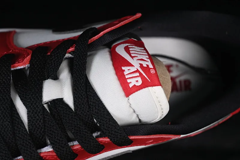 All categories Air Jordan Jordan series basketball shoes Air Jordan 1 Low G version pure original Air Jordan 1 Low OG AJ1 Joe 1 white red black hook low-top casual sneakers HQ6998-600